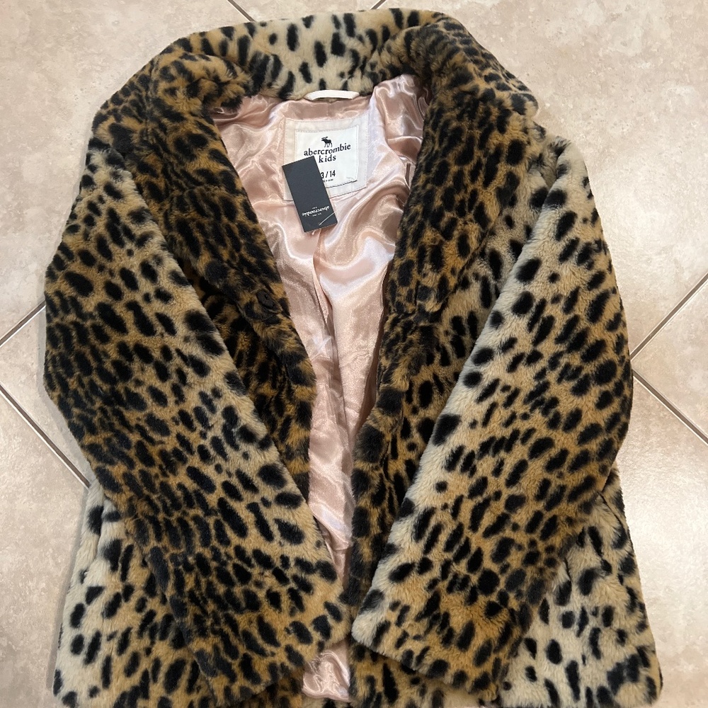 Abercrombie leopard dress coat